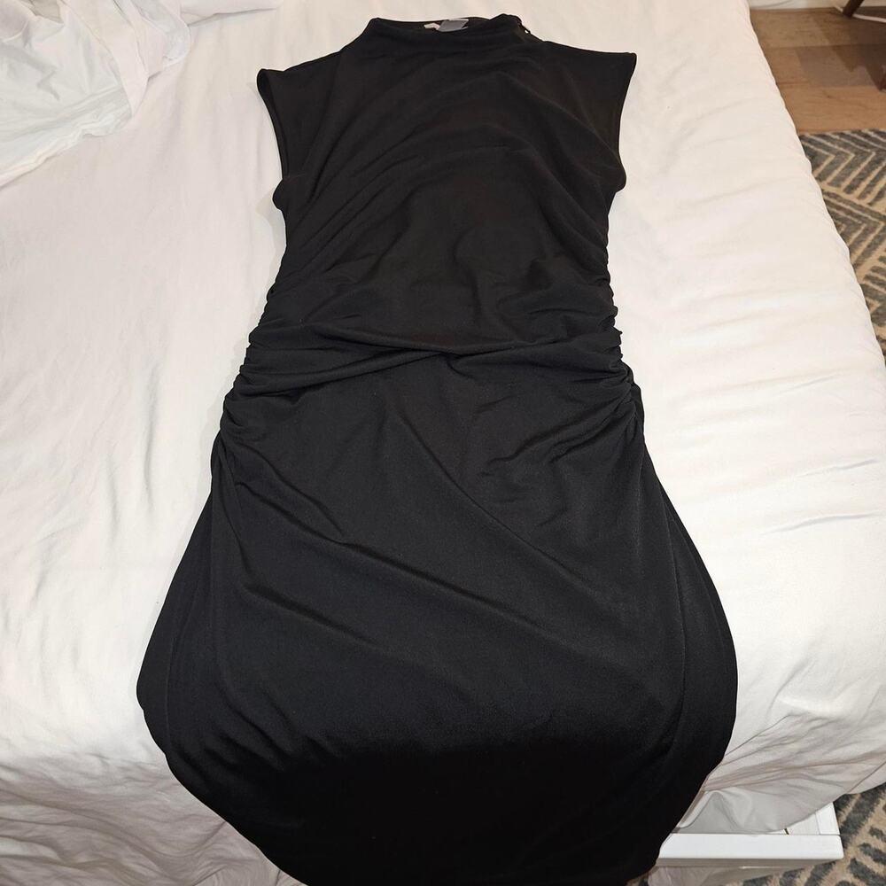 🖤 H&M Black Ruched Bodycon Mini Dress - Picture 3 of 5